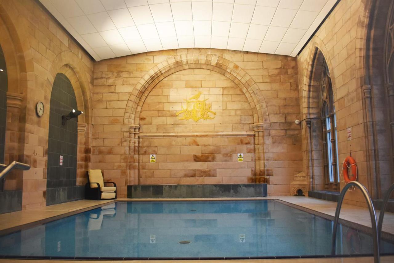 The Ross 2 Bedroom In Historic Abbey Apartment *